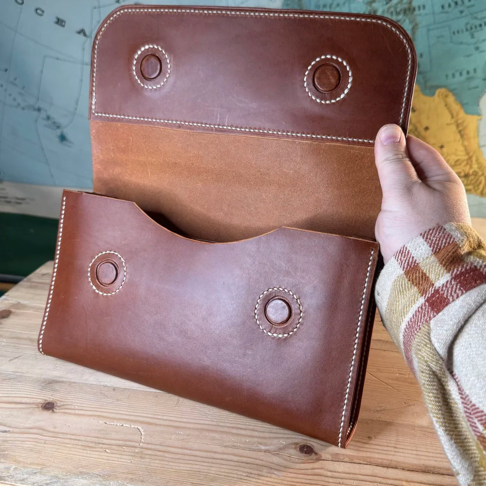 Maggie Magnetic Clutch Crossbody - Cognac Buttero
